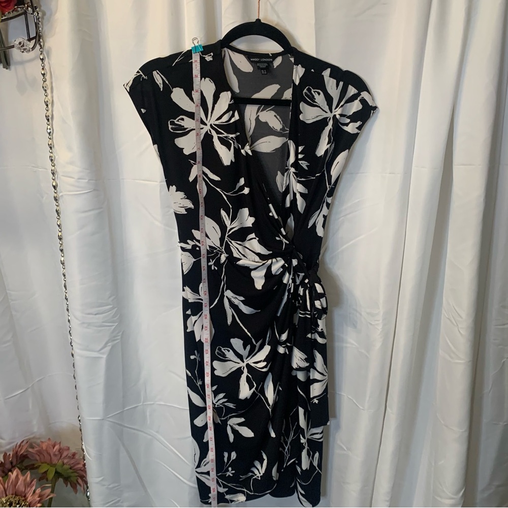 ❤️Price Drop❤️Elegant Black and White Floral Wrap Dress - Picture 13 of 16